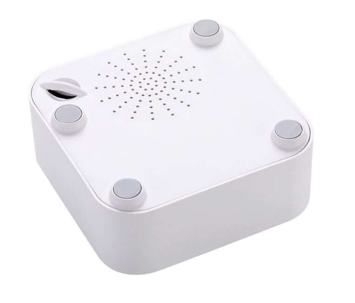 Portable white noise sound machine Q1 with built-in battery for sleep and relaxation.