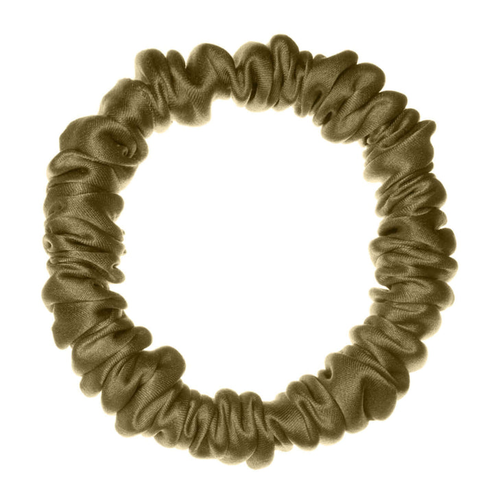 Pure Mulberry silk scrunchie in olive green, durable and gentle on hair, designed for high elasticity and versatile hairstyles.