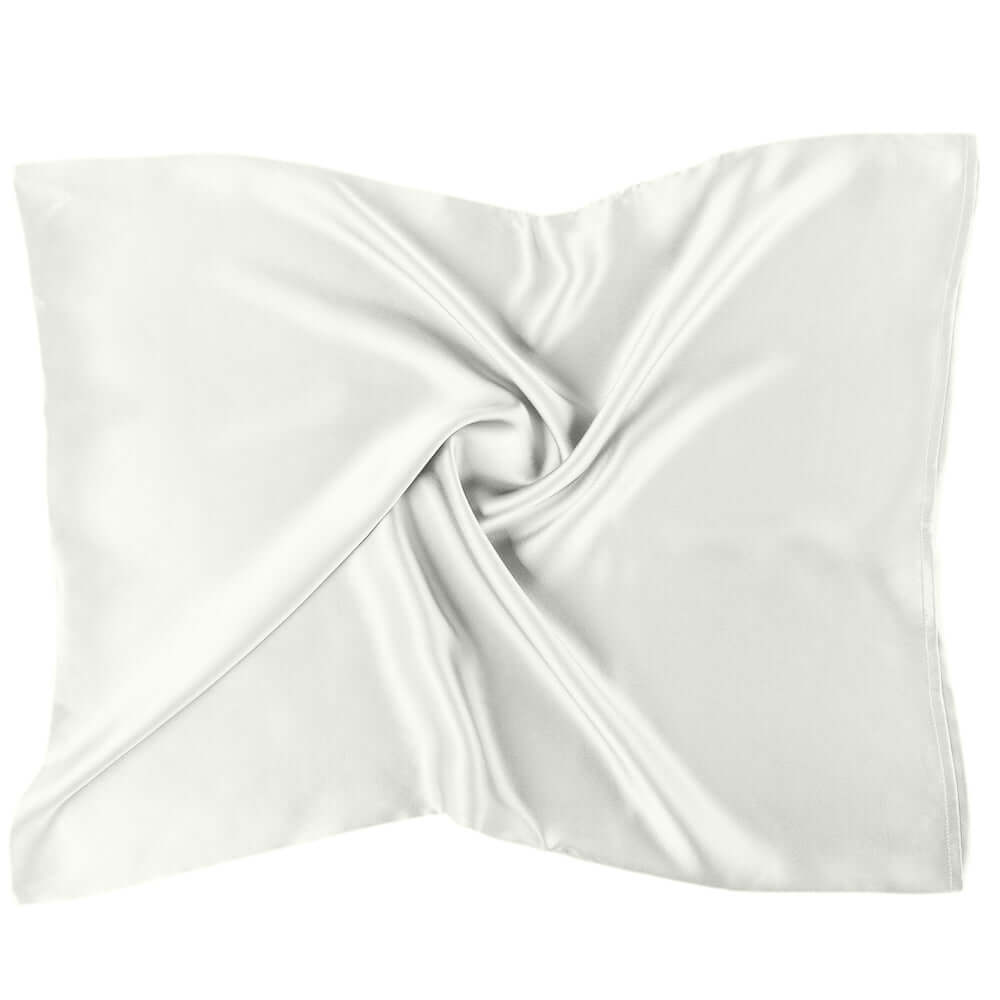 Quietstore 20x26 mulberry silk pillowcase, smooth and luxurious fabric for improved hair and skin health.